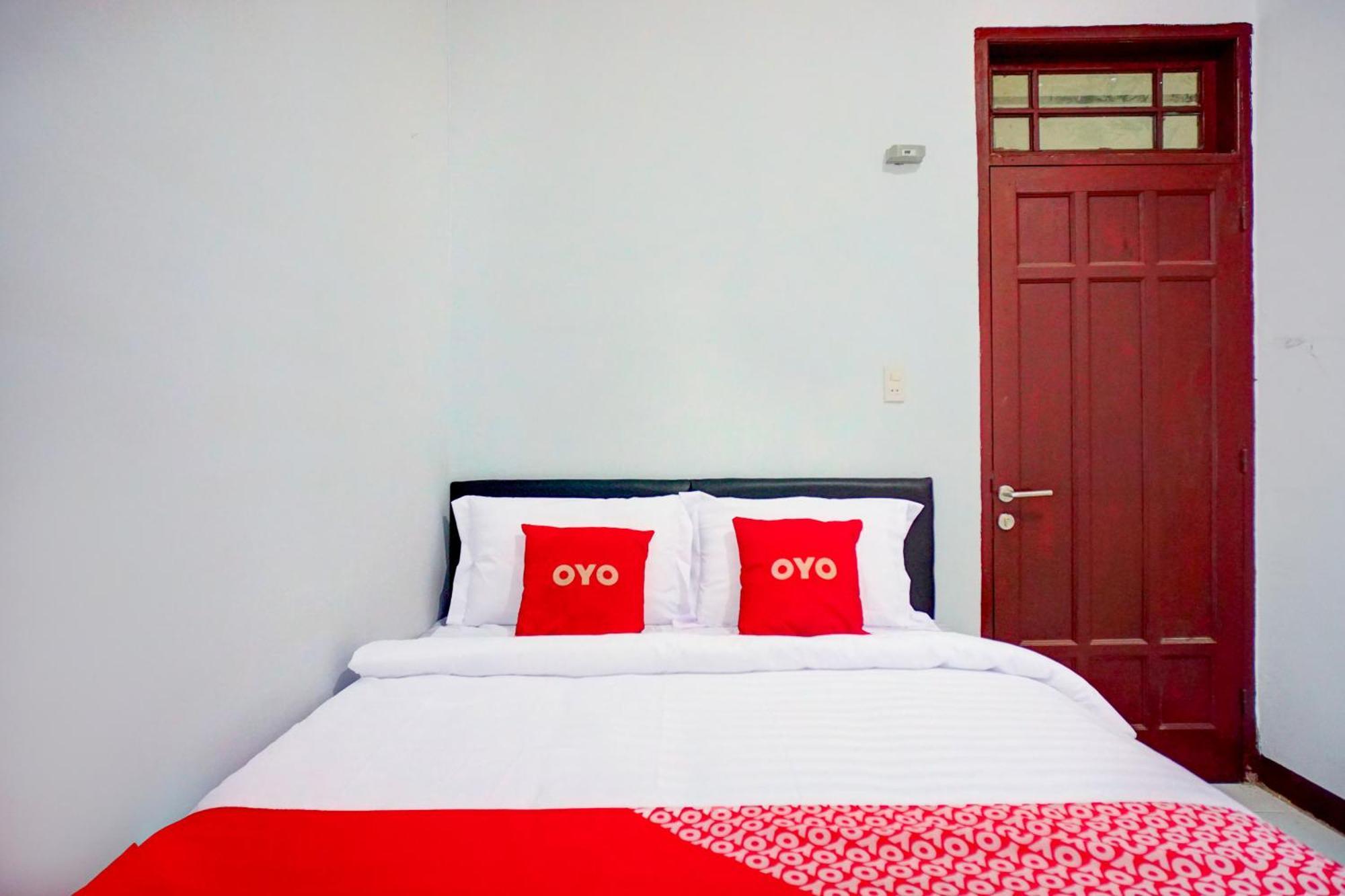 Hotel O Krakatau Near Universitas Muhammadiya Sumatra Utara Umsu Medan Eksteriør billede